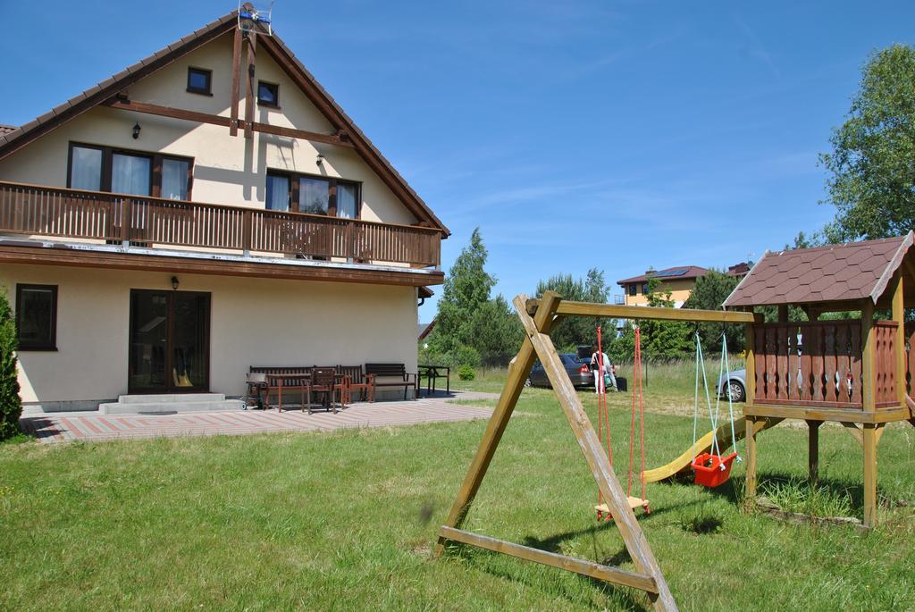 Krzywy Domek W Ostrowie Morza Brzeg Ostrowo  Exterior foto